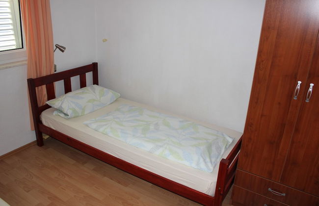 Apartments 4 Dolphins Rogoznica - Central Dalmatia - Photo 5