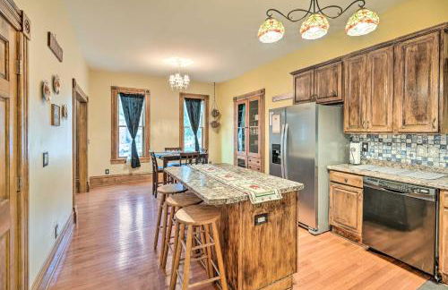 Less Than 1 Mi to Downtown Historic Dubuque Gem! - Foto 2