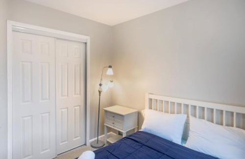 Charming 3-Bed Stay Airport 10 Min Pets OK - Foto 16