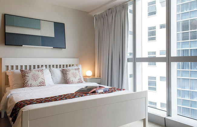 Uptown Park Suites Tower 1 - Photo 10