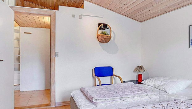 8 Person Holiday Home in Saeby - Foto 4, Habitación