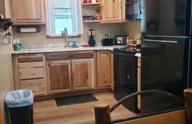 Pet Friendly Creekside Cabin Kooser St Park - Foto 14