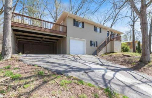 Travis' Place - Convenient and Affordable Location - Foto 33