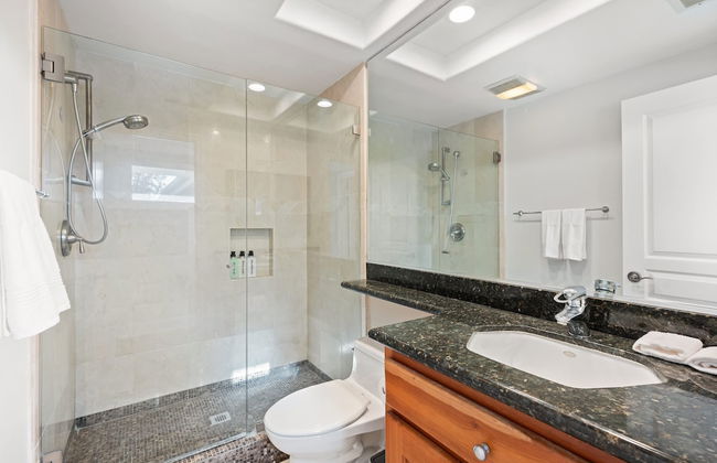 Waterfront Retreat With Stunning Views Modern Co - Foto 78