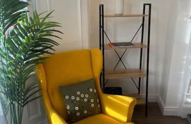 Charming Victorian Terrace, South Belfast - Foto 8