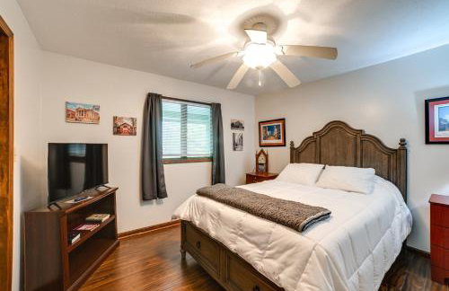 Dog-Friendly Kentucky Lake Home with Game Room! - Foto 18