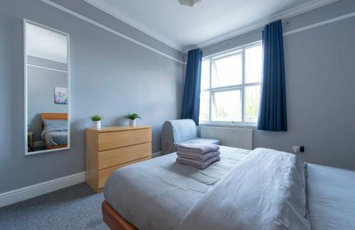 Lovely 3-bed 20 minutes to Central London - Photo 22