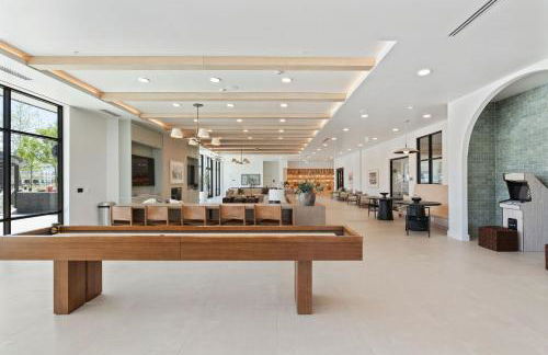Outstanding Amenities-New Complex- Downtown Luxury - Foto 68