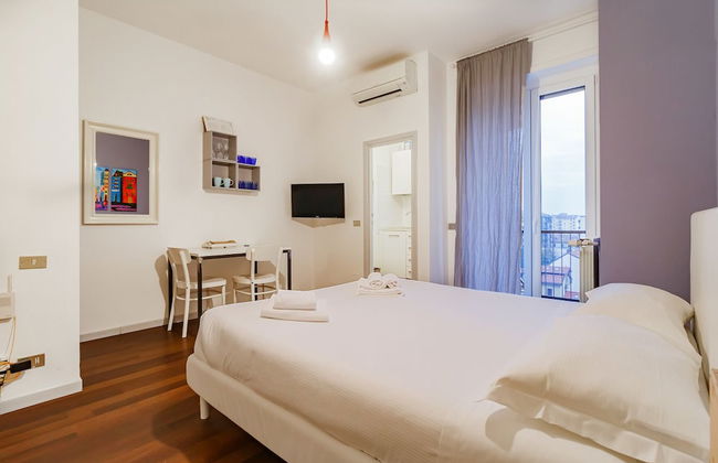 JOIVY Sleek Flat W/Balcony - Foto 6