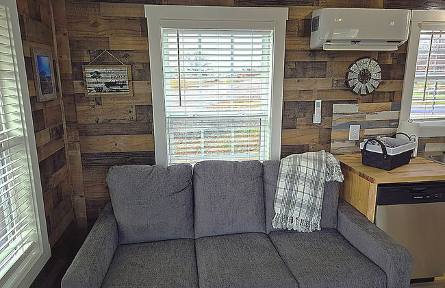 Redbud Tiny Home Resort - Photo 6