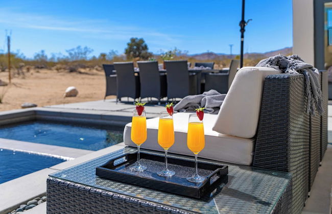 Private Pool, Hot Tub, Firepit Modern Oasis Blue Mirage by Avantstay - Foto 12