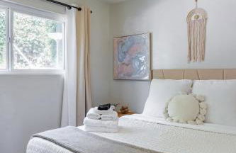 Light & Airy by Coastline Vacation Rentals - Photo 23