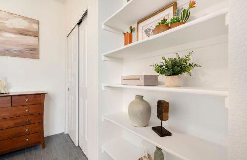 Timberline Retreat - King Bed, Fireplace & Pool! - Foto 35