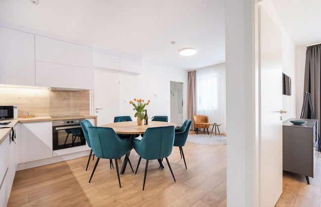 The Rose Garden Apartments - Photo 29