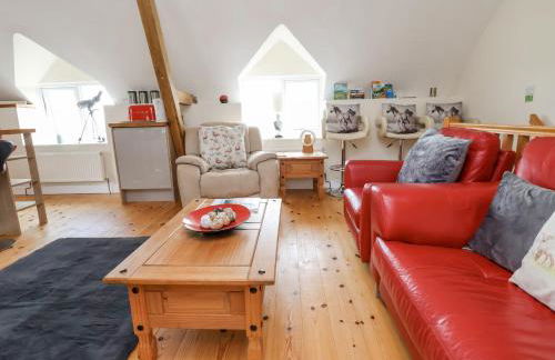 Coach House - Photo 5