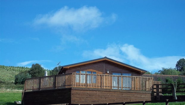 Woodpecker Lodge With Hot Tub Near Cupar, Fife - Foto 2, Profilbild