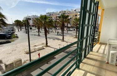 Atlantic Lodge, 1ª linha de praia! - Foto 13