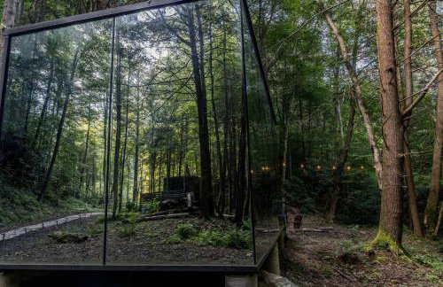 Modern Mirror Home w/ Hot-tub | “Glass House” #3 - Foto 29