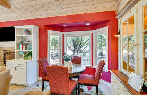 Auburn Farmhouse with Fireplace, Close to Wineries - Foto 8