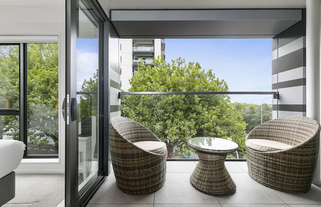 Chic 2BR Pool & Gym - Steps to Ponsonby - Foto 10