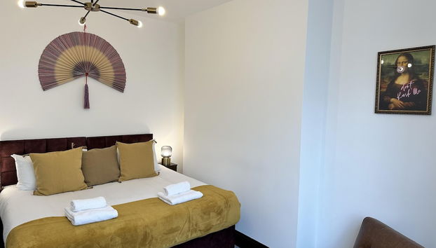 Captivating 2-bed Apartment in Brighton - Foto 5, Habitación