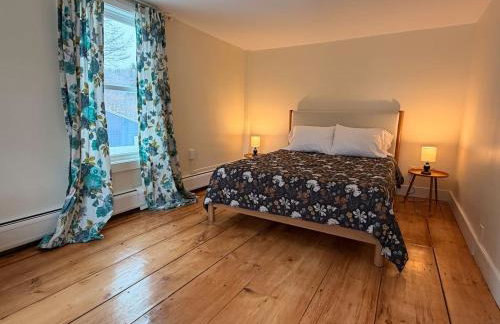 Spacious 4BR Summer Escape Queechy Lake Passes - Foto 2
