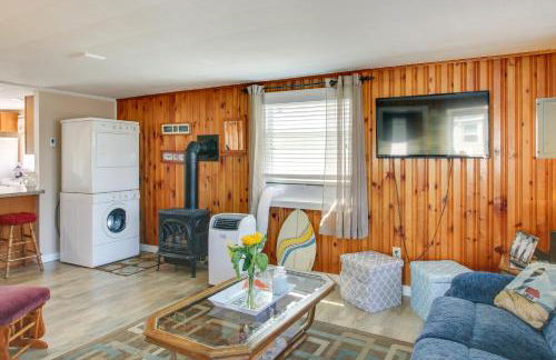Cozy Hampton Cottage - Walk to Beaches and Marina! - Foto 5