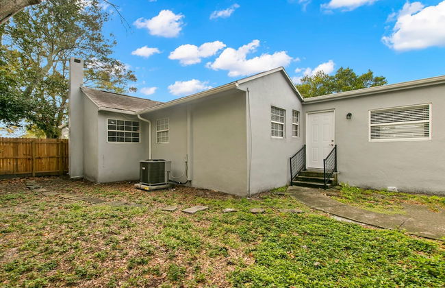 NEW St Pete Retreat Newly Updated Pet Friendly - Photo 4