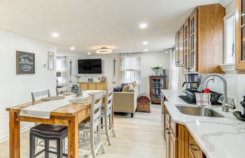 Walk to Beaches and Marina Fortescue Hideaway - Foto 10