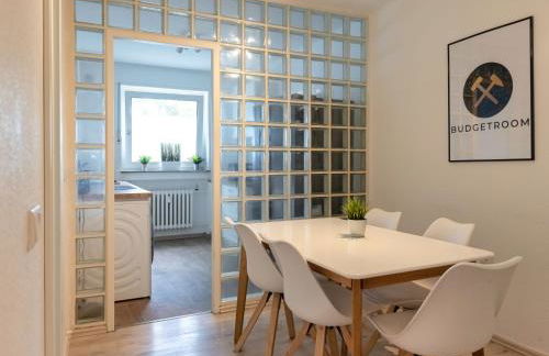 3 BR Nice Apartment Gelsenkirchen - Foto 10