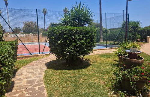 GUADALMARINA - Playa, Naturaleza y Ciudad - Foto 19