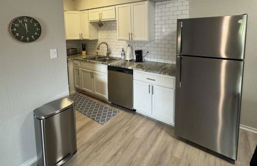 1 DT Dallas l FIFA WORLD CUP READY l 5 Min from Love Field - Foto 8