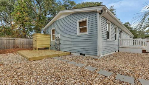 Coastal 3BD Bungalow One Block from Scenic Walkway - Foto 4