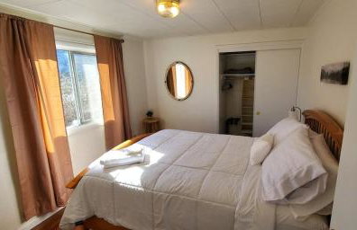 Panoramic View 2br on Hill in Uptown Oakridge - Foto 3