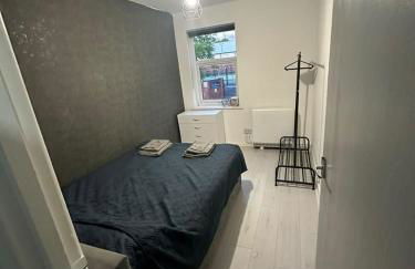 Charming1Bed in serene historic area close to town - Foto 7