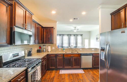 22 Mi to Dtwn Houston Spacious Baytown Home! - Foto 8