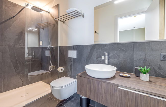 Icon H 602 Suite Executive - Photo 12