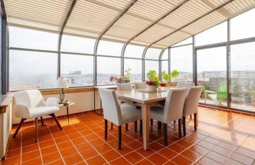 Dreamy 3-Story House : Sunroom + City Skyline View - Foto 40