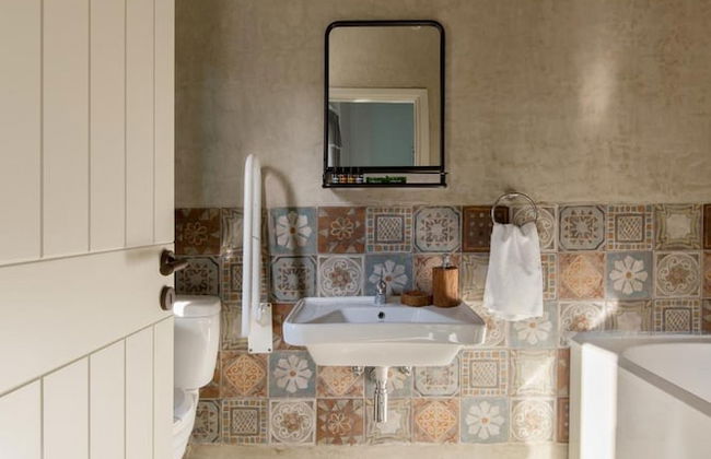 Anemoessa Luxury Villas - Photo 28