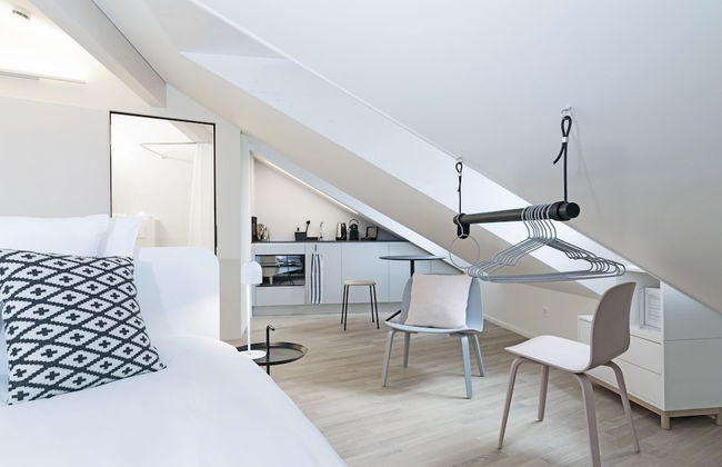 Dom Studios - Foto 1