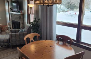 My Roam'n Empire - Super Cute with Toys! - Foto 16