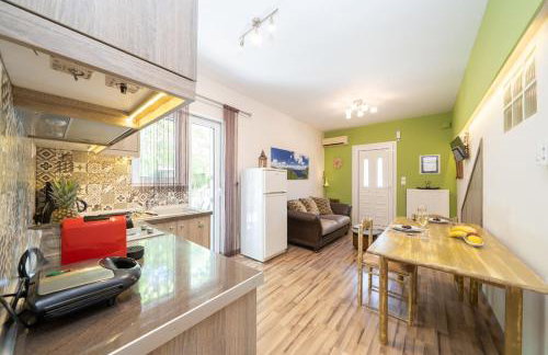 Orchid Garden Apartment - Photo 10
