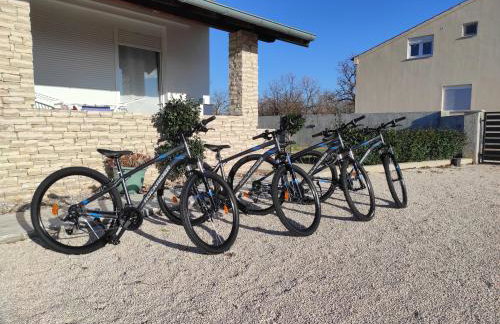 Holidayhouse Alirio with heated pool. - Foto 8