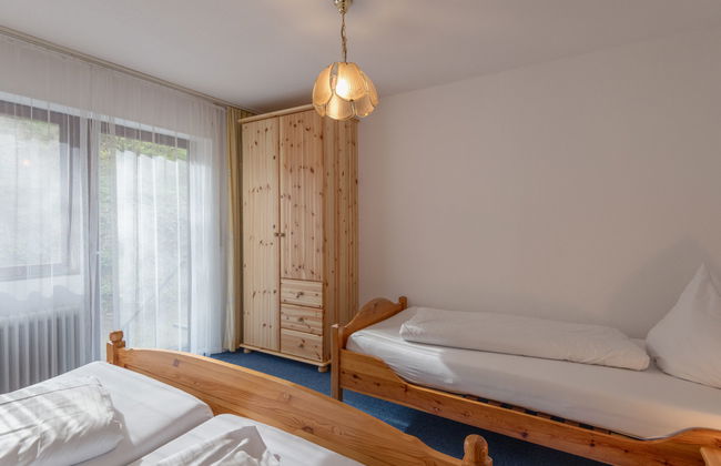 9 bedroom House in Immerath with garden and terrace - Photo 32