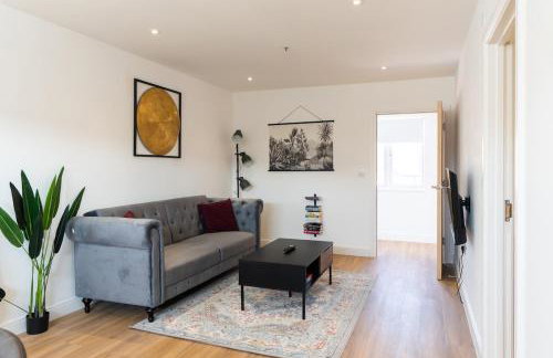 Elegant 2BR Apartment for a Relaxing Getaway # 4 - Foto 17