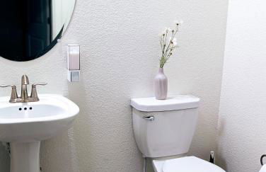 Modern, Spacious & Relaxing Home in Sparks, NV - Photo 21