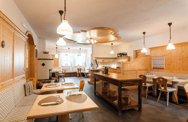 Coronata Haus - Photo 34