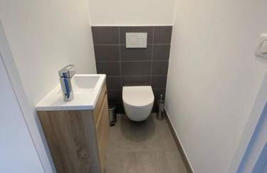 Appartement RDC avec grande terrasse et parking - Foto 15