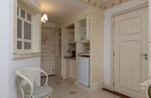 Luxuoso resort cinco estrelas com vista para o mar - Foto 17