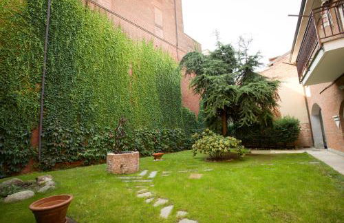 Grande casa con giardino e box auto, 3 camere e 3 bagni - Foto 57